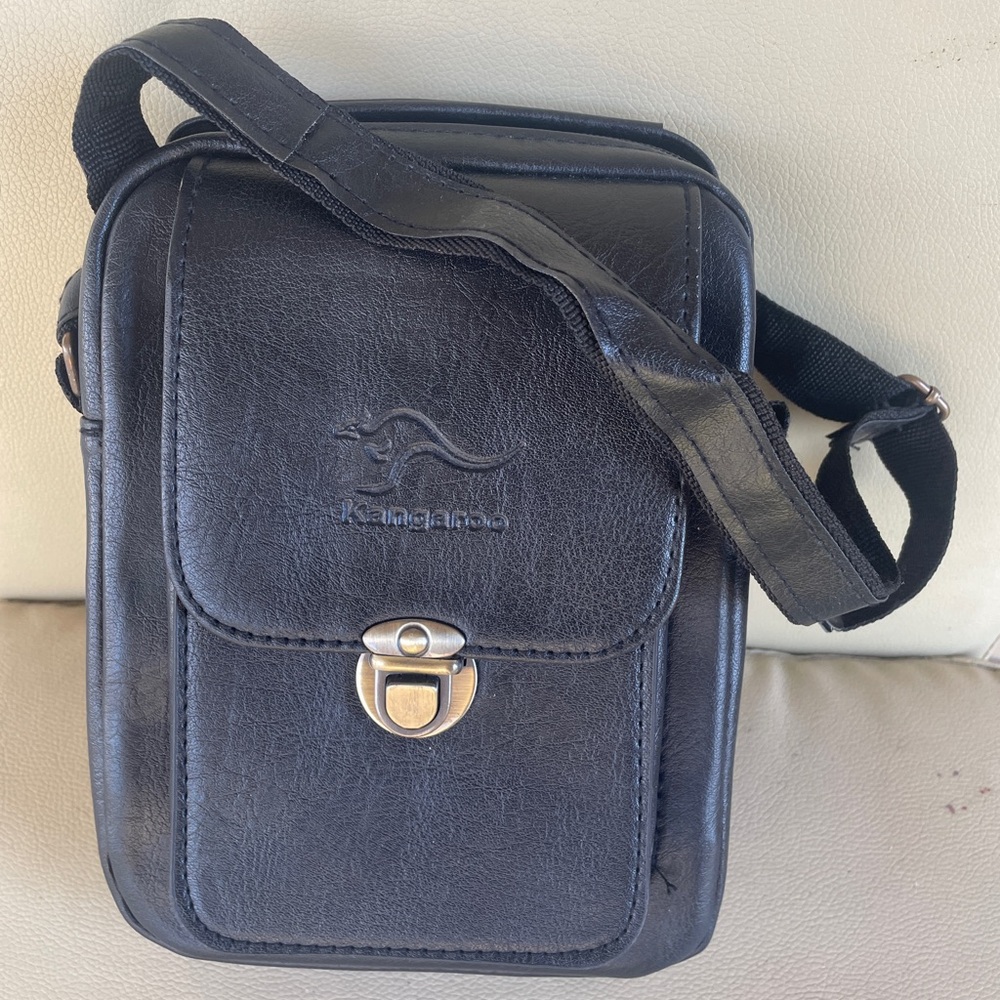 KangaROOS Black Men's Bag